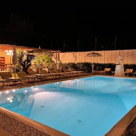 Casa Sorrento, Immerso Nel A Pochi Passi Dal Centro *