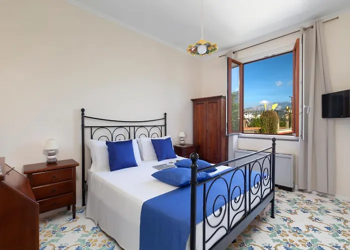 Casa Sorrento, Immerso Nel A Pochi Passi Dal Centro 아파트